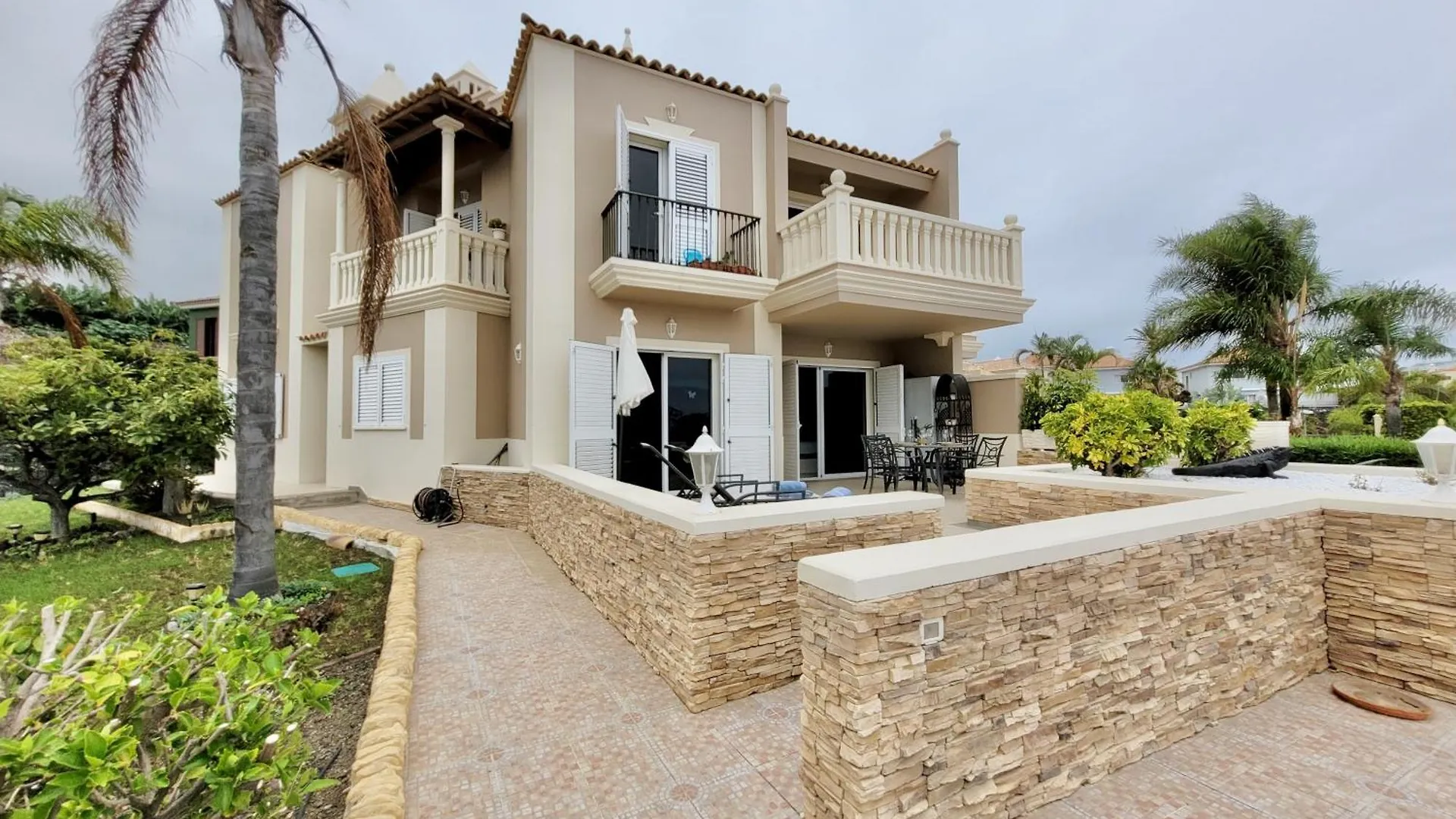Villa Heaven\'A contacts